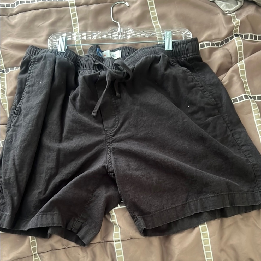 Old Navy Black Athletic Shorts Lightweight Design